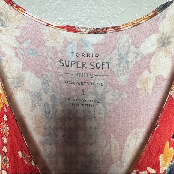 TORRID Women's Super Soft Orange Red Floral Cold Shoulder Surplice Maxi Dress‎ 1 - Picture 9 of 14